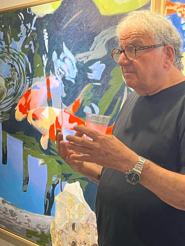 Between Water and Sky: David Gerstein’s New Exhibition Opens in Givatayim